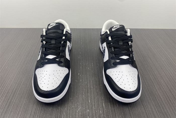 Nike Dunk Low WMNS “Black Paisley”