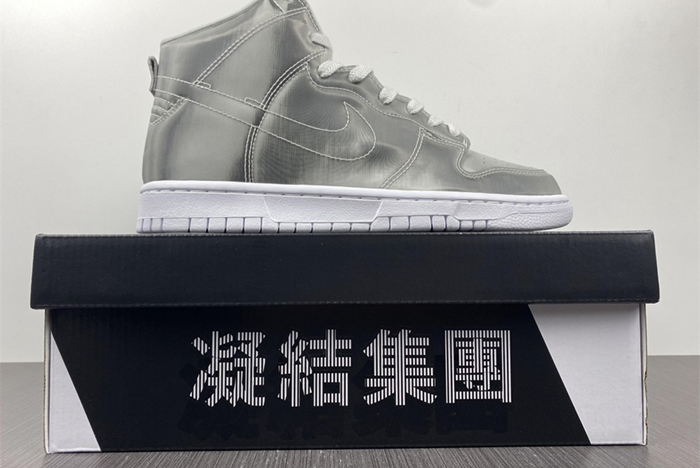 CLOT x Nike Dunk High Style