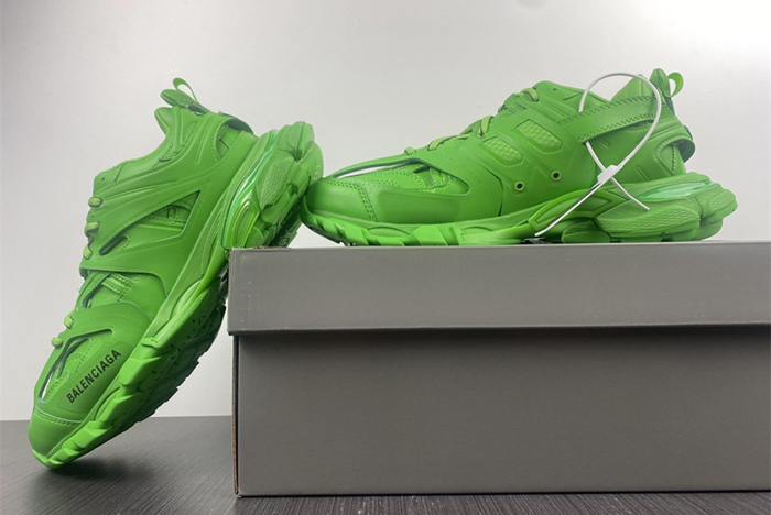 Ba*len*cia*ga 542023 w2lb1 3051