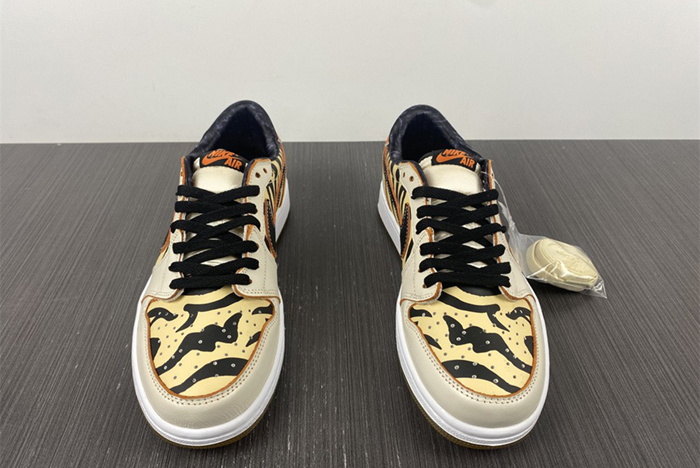 Air Jordan AJ1 Low OG  DH6932-100