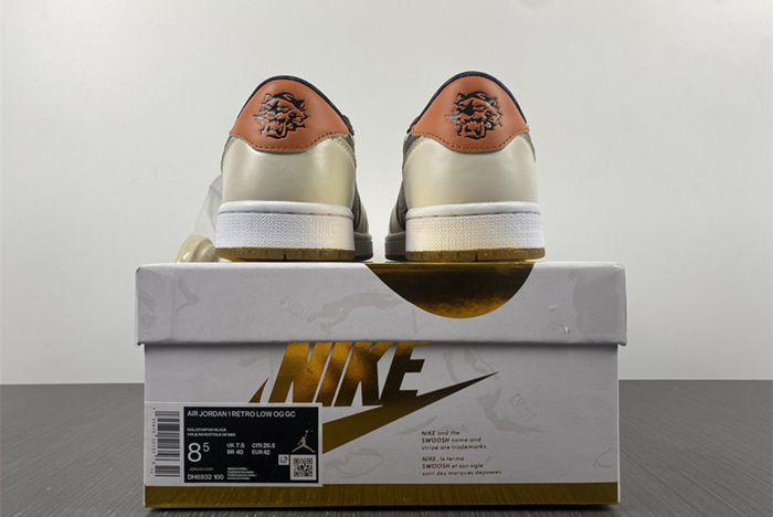 Air Jordan AJ1 Low OG  DH6932-100