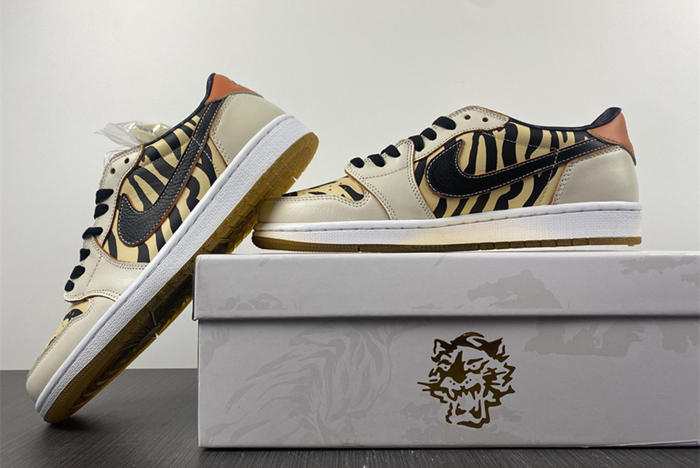 Air Jordan AJ1 Low OG  DH6932-100