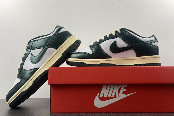 Nike Dunk Low “Vintage Green