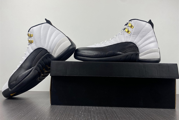 AIR JORDAN 12 RETRO