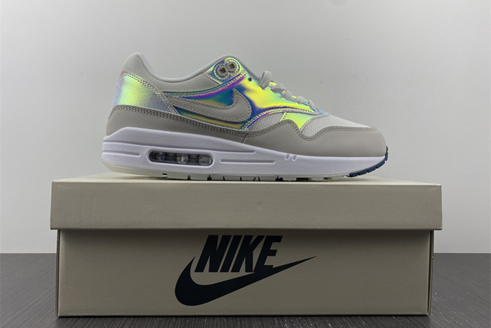 Air Max 1 AMD La Ville Lumière