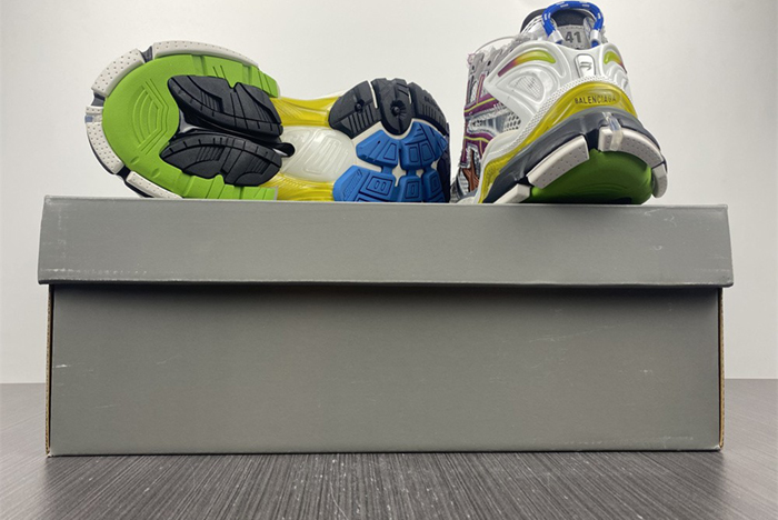 7.0 Ba*len*cia*ga -runner 677403 w3rb6 8123