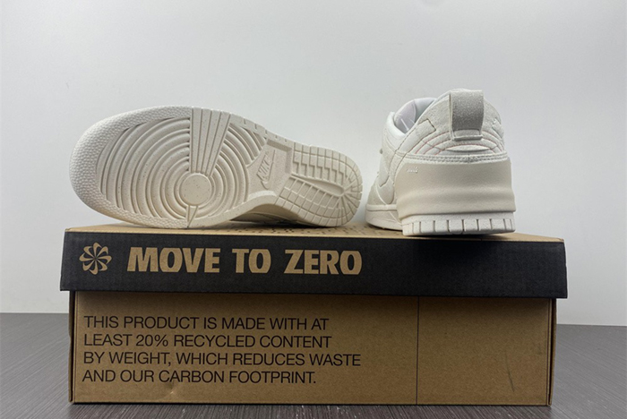 NIKE DUNK LOW DISRUPT 2