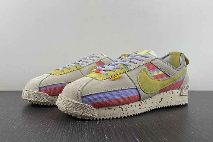 Union x Corte  DR1413-100