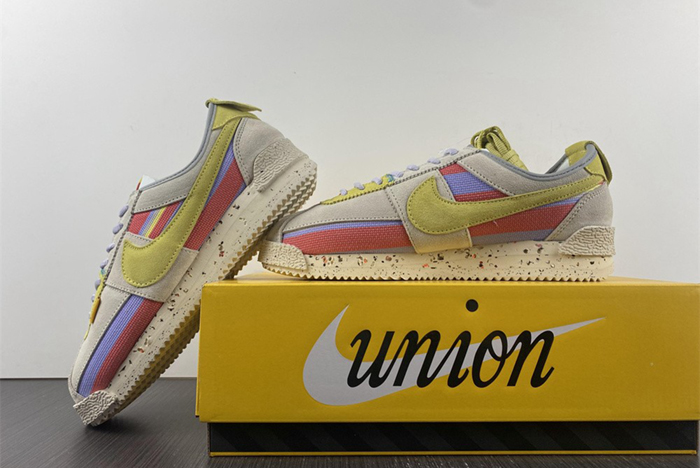 Union x Corte  DR1413-100