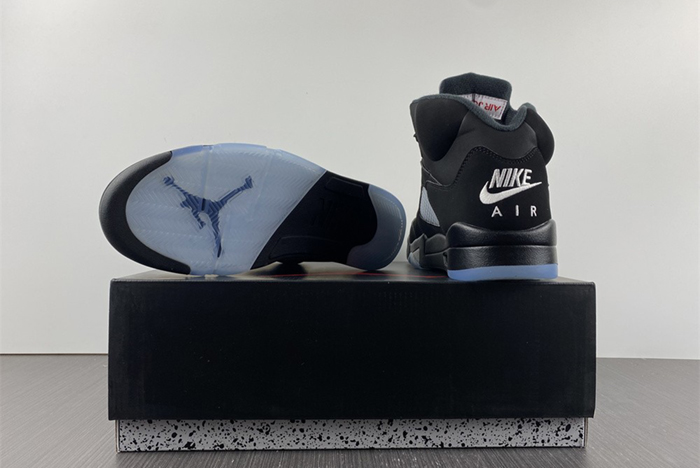 air jordan 5  845035-003
