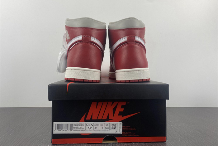 Air Jordan 1 High OG WMNS “Newstalgia” DJ4891-061
