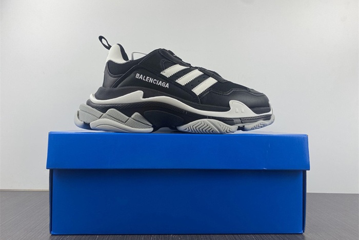 Ba*len*cia*ga 710021 w3rn3 1001