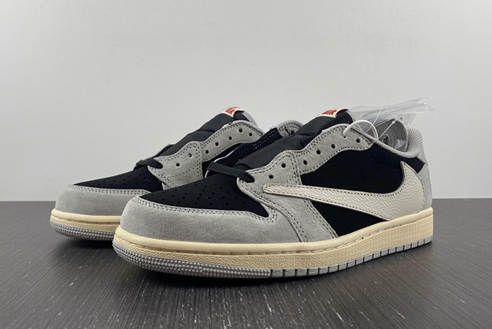 Travis Scott x Air Jordan 1 Low OG AJ1 DM7866-010