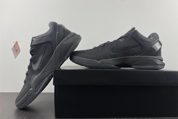 NIKE KOBE 7 FTB 869460-442