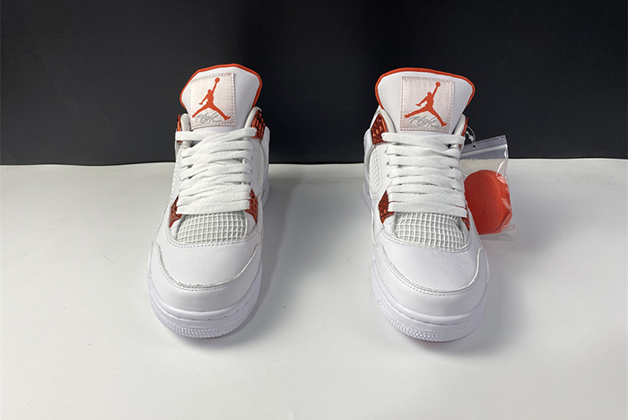 Air Jordan 4 “Pure Money” CT8527-118