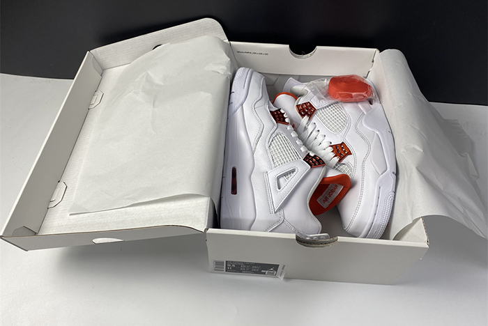 Air Jordan 4 “Pure Money” CT8527-118