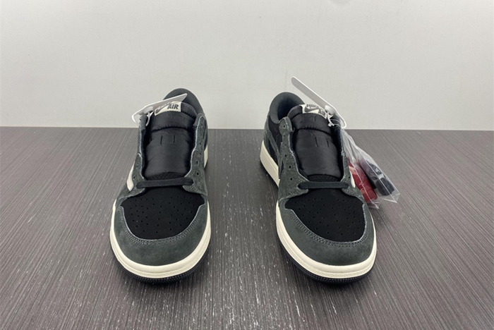 Travis Scott x Air Jordan 1 Low OG AJ1 DM7866-001