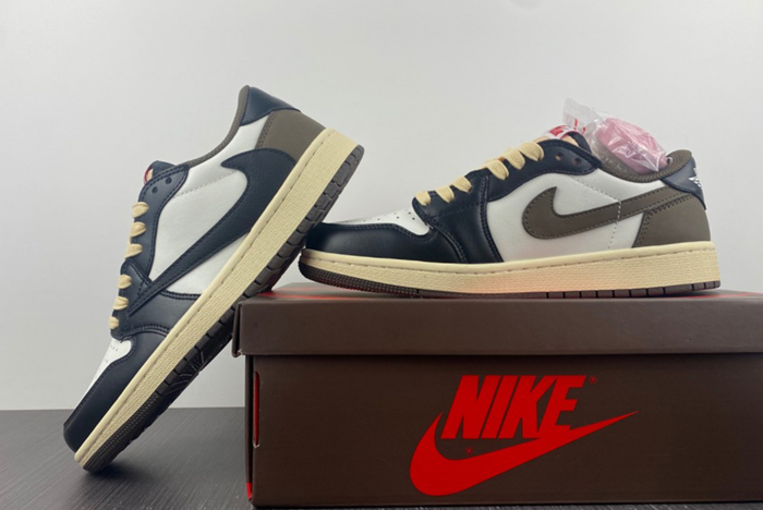 Travis Scott x Air Jordan 1 Low OG AJ1 CQ4277-105