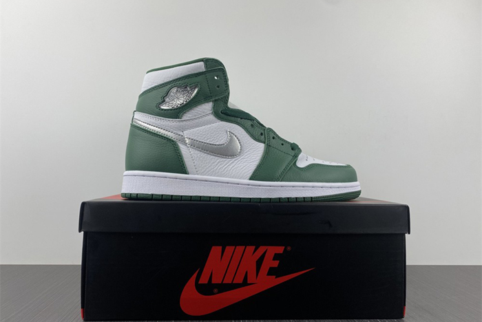 Air Jordan 1 High OG “Gorge Green”  DZ5485-303