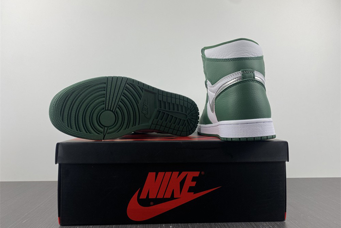 Air Jordan 1 High OG “Gorge Green”  DZ5485-303