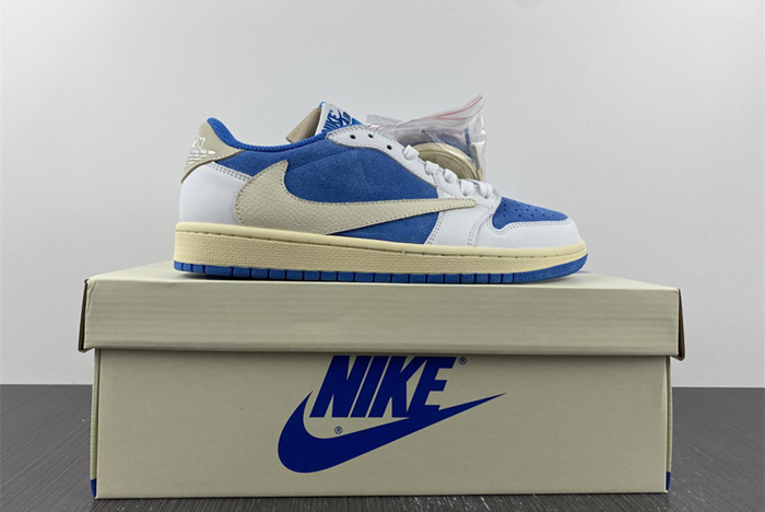Nike Air Jordan 1 Low  CQ4277-212