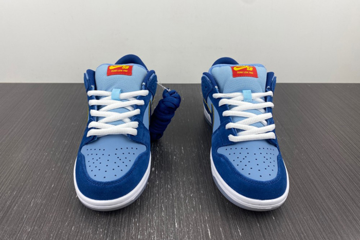 Nike Dunk Low DX5549-400