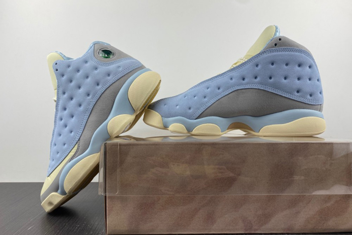 Air Jordan 13+SOLEFLY  DX5763-100