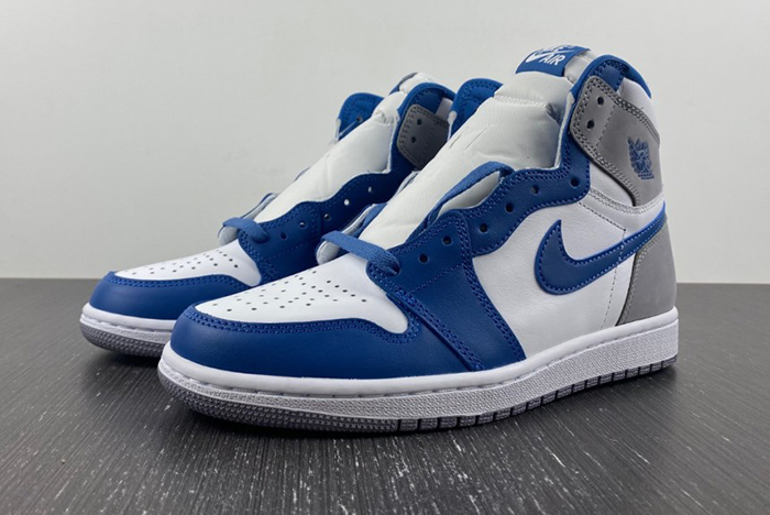 Air Jordan 1 High OG “True Blue”