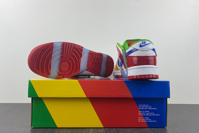 eBay x Nk SB Dunk Low "Sandy Bodecker" FD8777-100