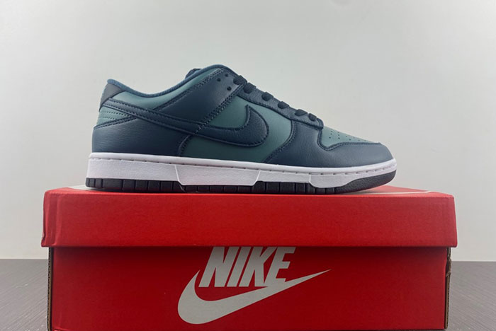 Nike Dunk Low Retro Armory Navy DR9705-300