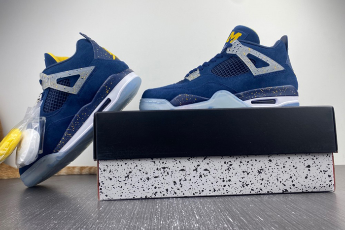 Air Jordan AJ4-1036660