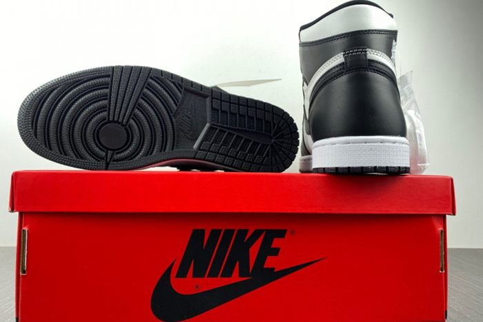 Air Jordan 1 High ’85 “Black White” BQ4422-001