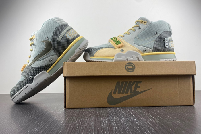 Travis Scott x Nike Air Trainer 1 DR7515-001