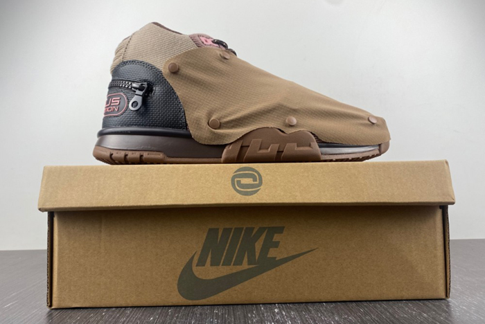 Travis Scott x Nike Air Trainer 1 DR7515-20