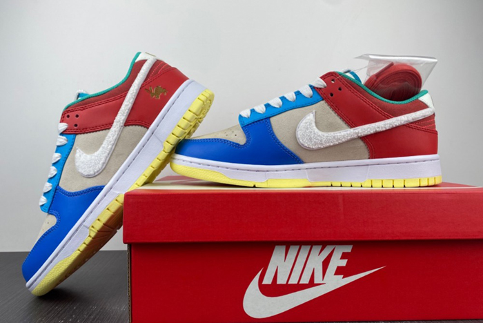 (NIKE)Dunk SB low FD4203-111
