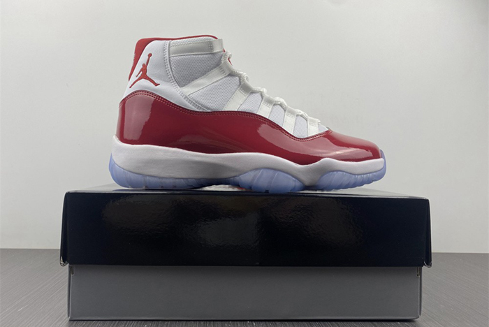 Air Jordan 11 CT8012-116