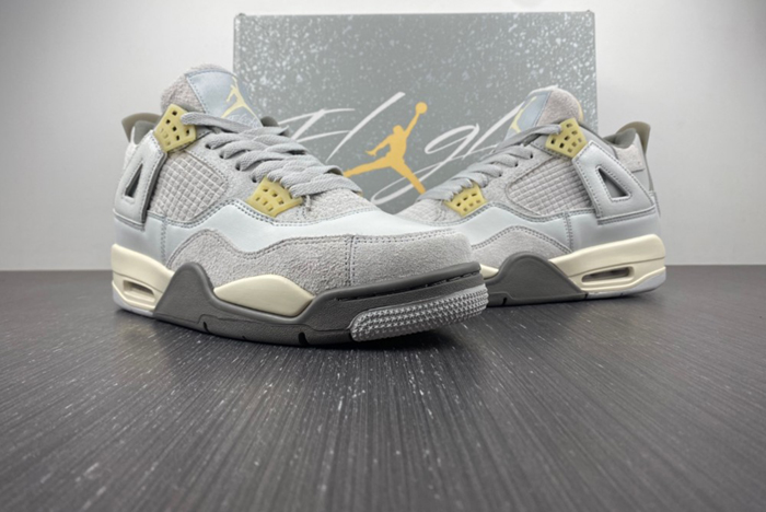 Air Jordan 4 SE Craft “Photon Dust DV3742-021