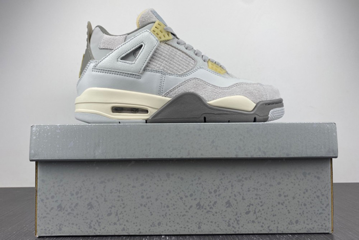 Air Jordan 4 SE Craft “Photon Dust DV3742-021