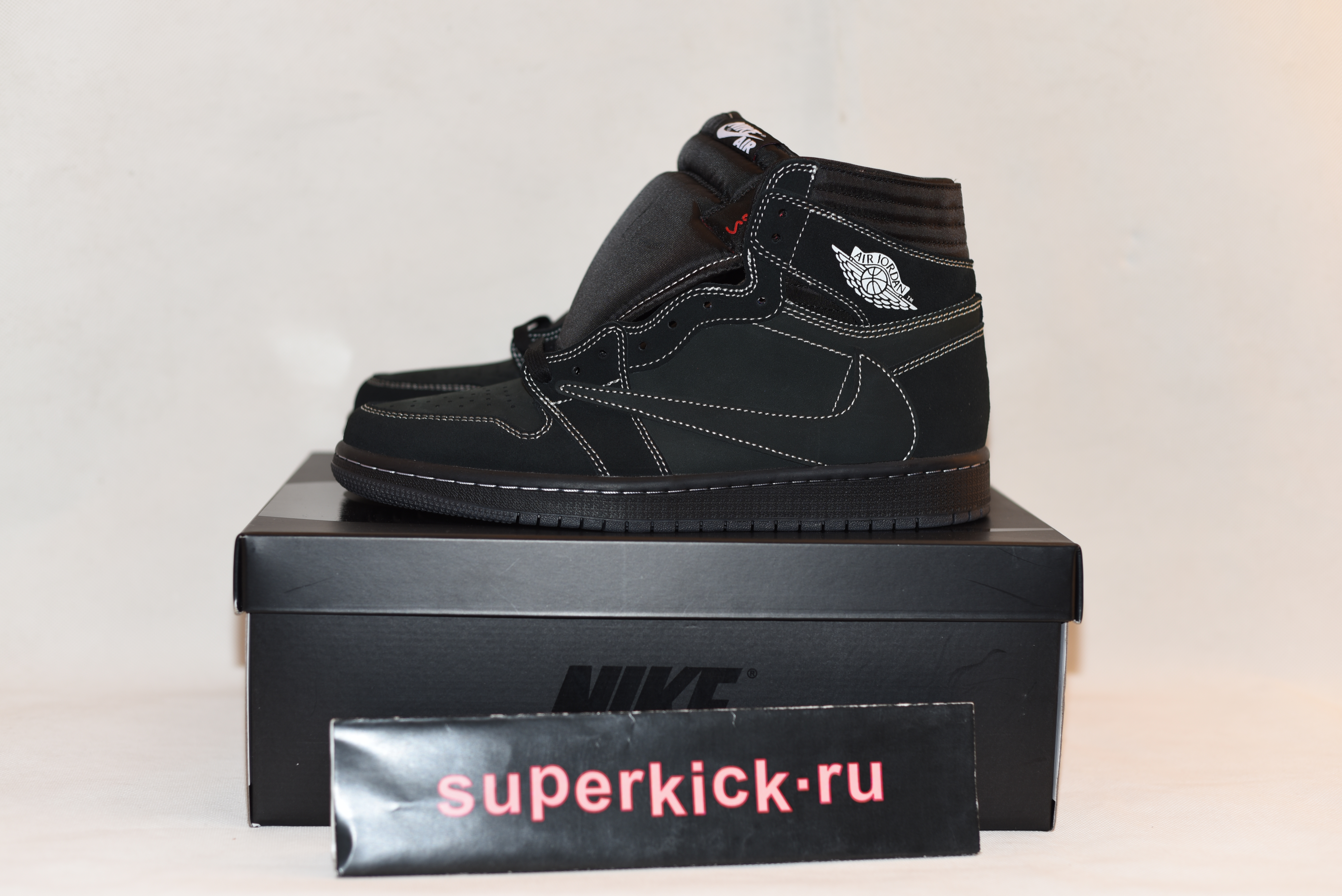 Travis Scott x Air Jordan 1 DM7866-001