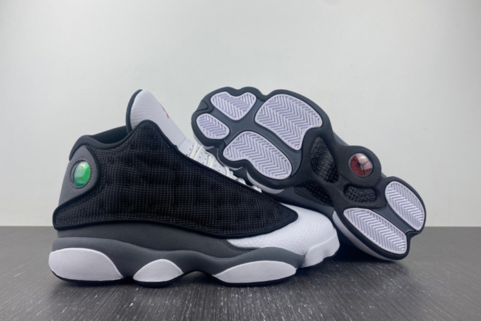 Air Jordan 13 “Black Flint” DJ5982-060