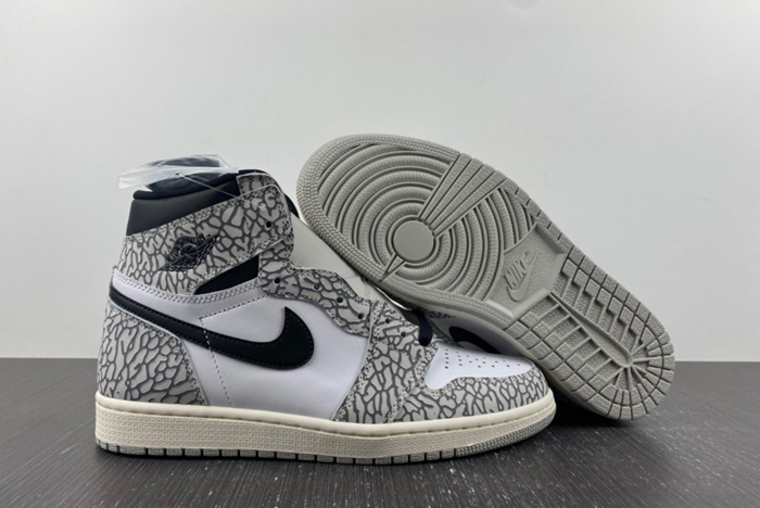 NIKE AIR JORDAN 1 HIGH OG “Elephant” DZ5485-052