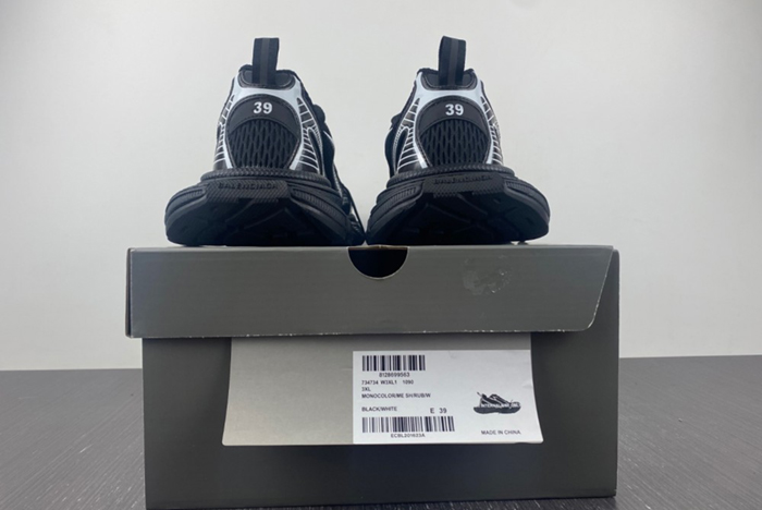 IAGA -PHANTOM SNEAKER W1RB5 0102