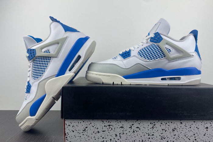 AJ4 AIR JORDAN 4 OG “MILITARY BLUE” 308497-105P