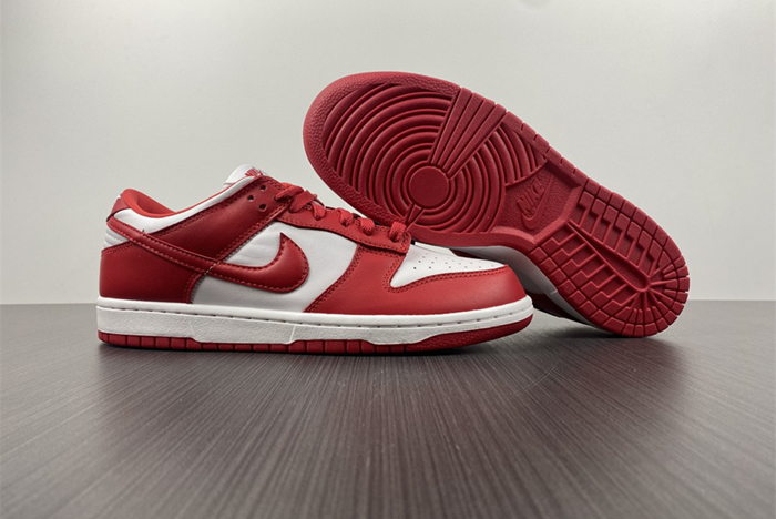 Dunk Low SP CU1727-100