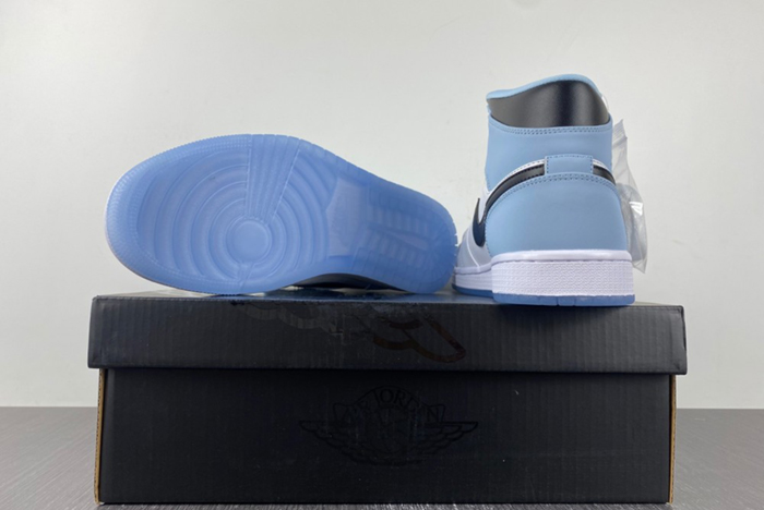 Air Jordan 1 Mid DV1308-104