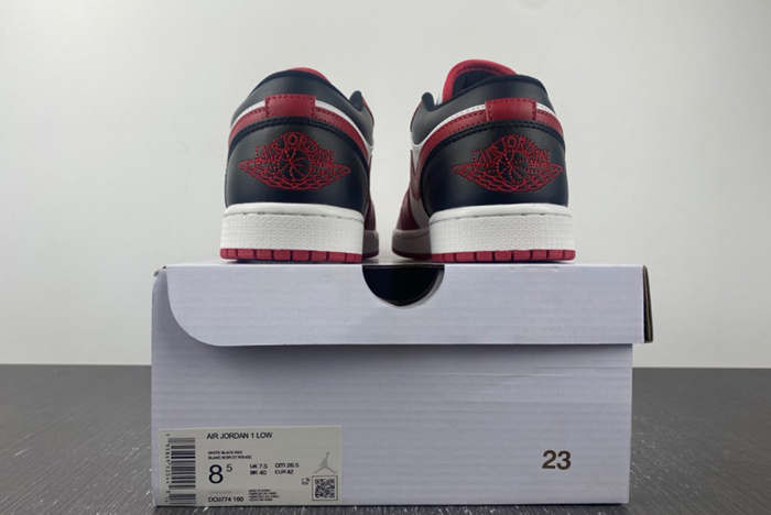 AIR JORDAN 1 LOW DC0774-160