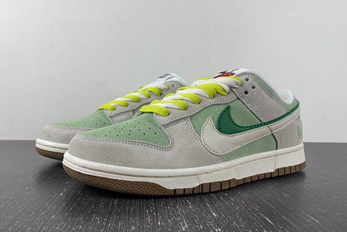 Nike Dunk Low SWOOSH D09457-100