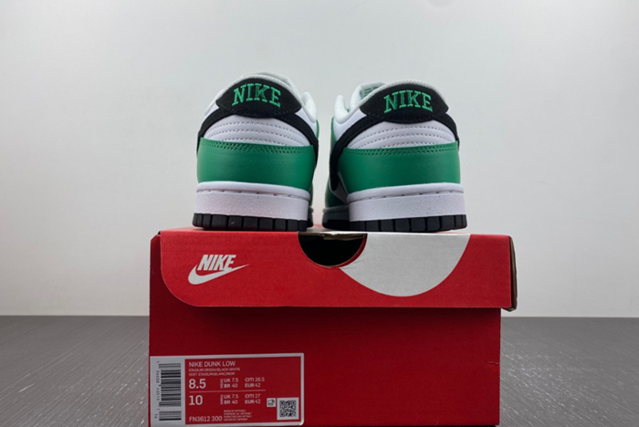 SB Dunk Low "Lottery Green" FN3612-300