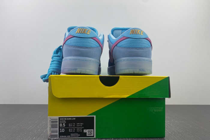 Run The Jewels x Nike SB Dunk Low DO9404-400