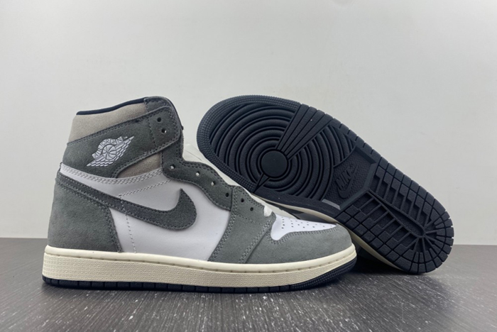 Air Jordan 1 High OG “Washed Black” DZ5485-051